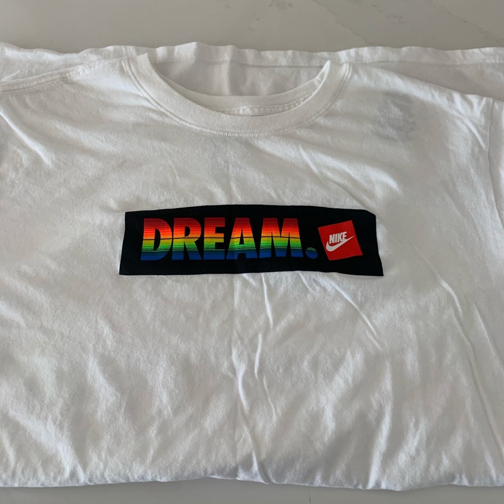 Nike T-shirt